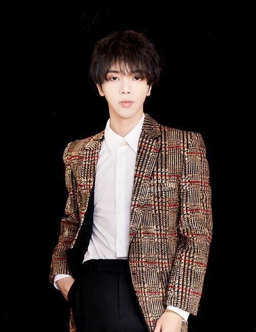 川渝男明星爆料视频播放,揭秘娱乐圈幕后真相